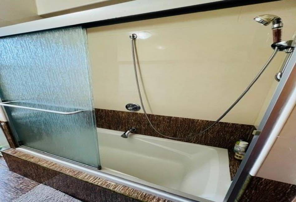 1900 Quentin Road, Brooklyn, New York 11229, 2 Bedrooms Bedrooms, ,1.75 BathroomsBathrooms,Residential,For Sale,Quentin,492631