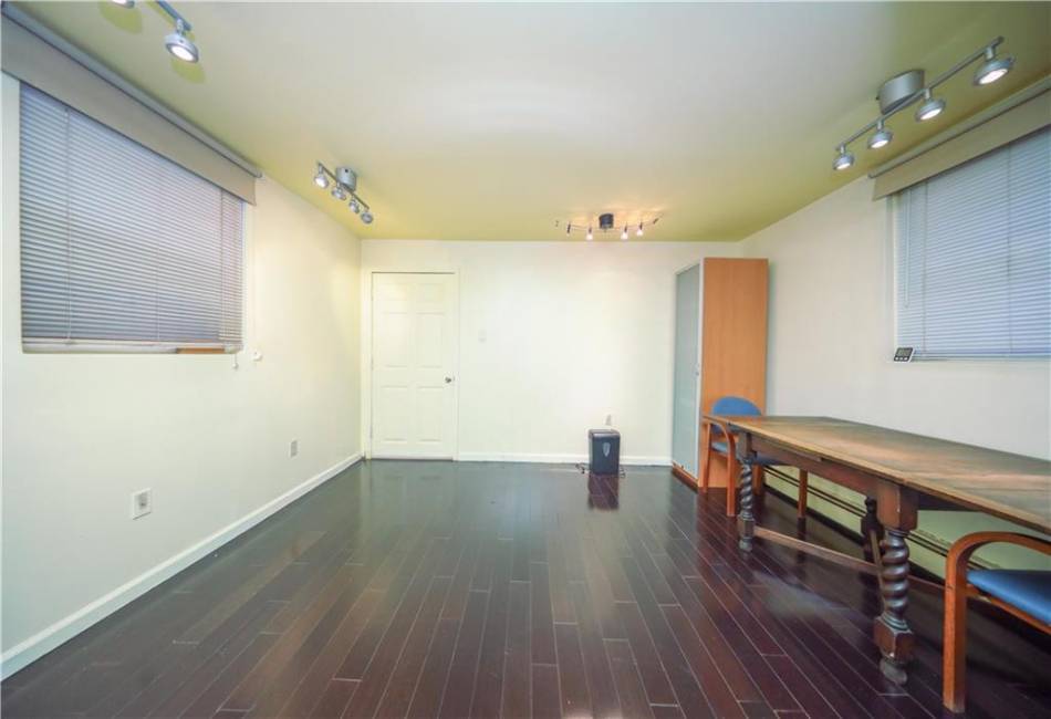 2035 73rd Street, Brooklyn, New York 11204, 3 Bedrooms Bedrooms, ,2 BathroomsBathrooms,Residential,For Sale,73rd,492636