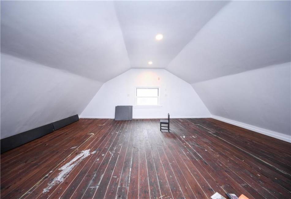 2035 73rd Street, Brooklyn, New York 11204, 3 Bedrooms Bedrooms, ,2 BathroomsBathrooms,Residential,For Sale,73rd,492636