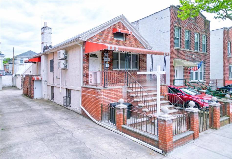 2035 73rd Street, Brooklyn, New York 11204, 3 Bedrooms Bedrooms, ,2 BathroomsBathrooms,Residential,For Sale,73rd,492636