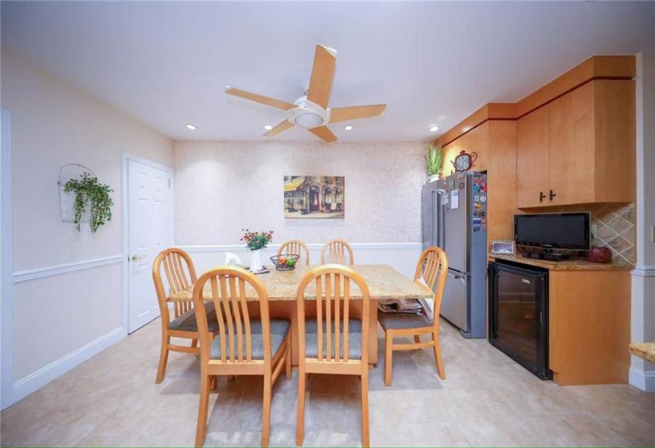 1863 66th Street, Brooklyn, New York 11204, 5 Bedrooms Bedrooms, ,3 BathroomsBathrooms,Residential,For Sale,66th,492645