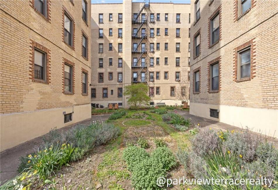 80 Winthrop Street, Brooklyn, New York 11225, ,1 BathroomBathrooms,Residential,For Sale,Winthrop,492650