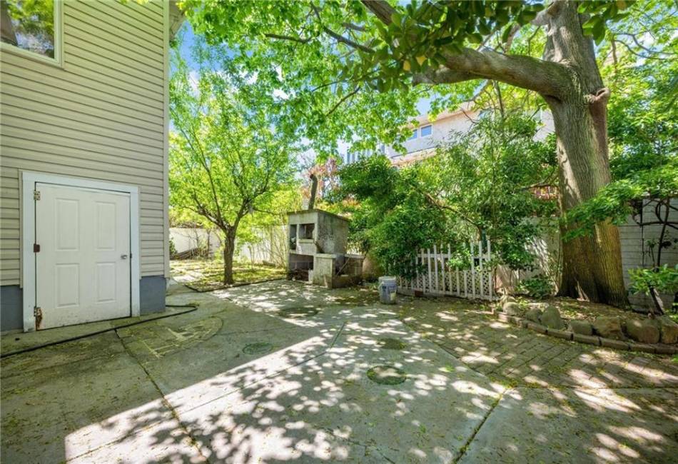 3496 Bay Front Drive, Baldwin, New York 11510, 3 Bedrooms Bedrooms, ,3 BathroomsBathrooms,Residential,For Sale,Bay Front,492596