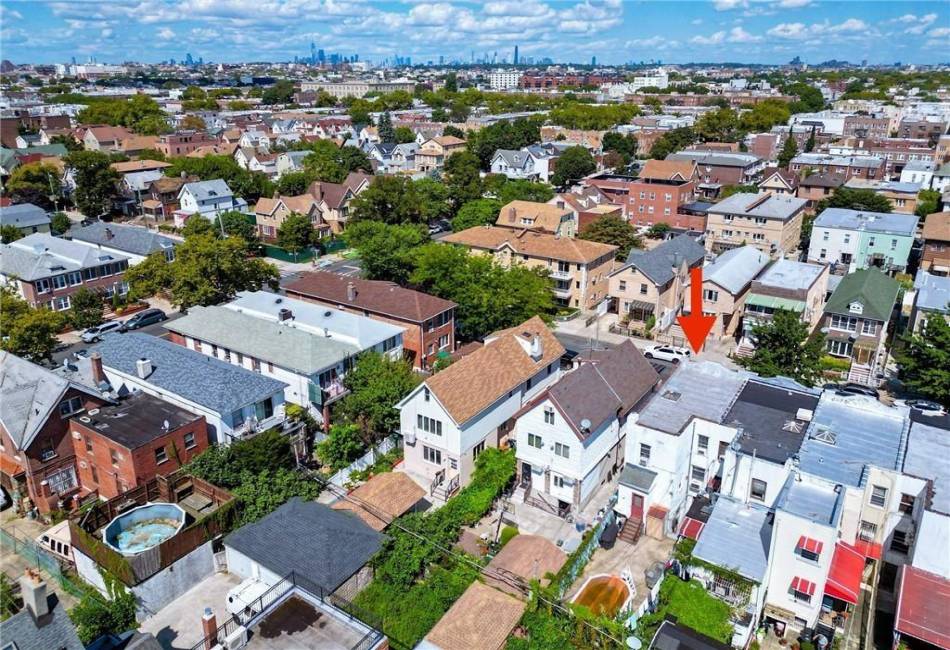 1722 70th Street, Brooklyn, New York 11204, 3 Bedrooms Bedrooms, ,2 BathroomsBathrooms,Residential,For Sale,70th,492626