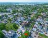 230 Bedell Avenue, Staten Island, New York 10307, 2 Bedrooms Bedrooms, ,1 BathroomBathrooms,Residential,For Sale,Bedell,492647