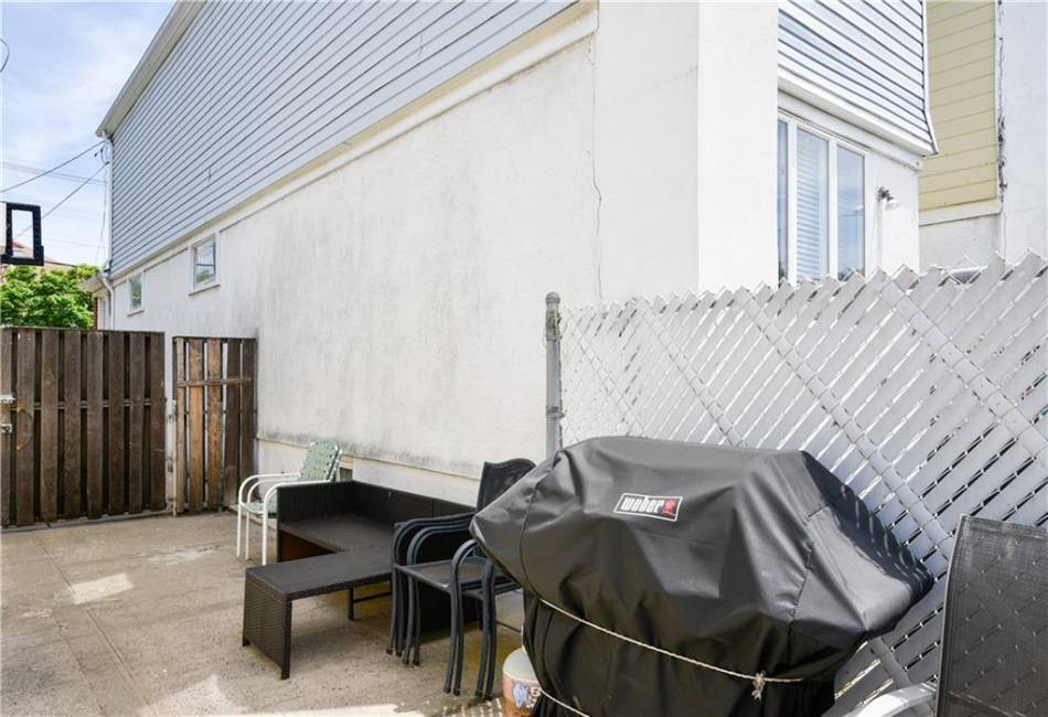 2064 Coleman Street, Brooklyn, New York 11234, 4 Bedrooms Bedrooms, ,2 BathroomsBathrooms,Residential,For Sale,Coleman,492651