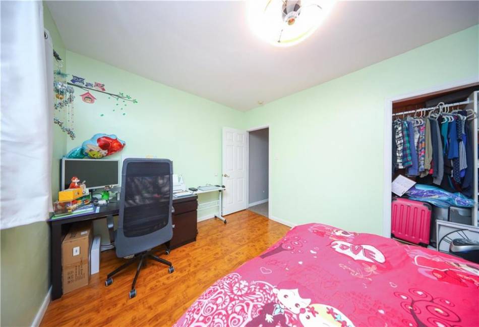 2039 Batchelder Street, Brooklyn, New York 11229, 3 Bedrooms Bedrooms, ,2 BathroomsBathrooms,Residential,For Sale,Batchelder,492652