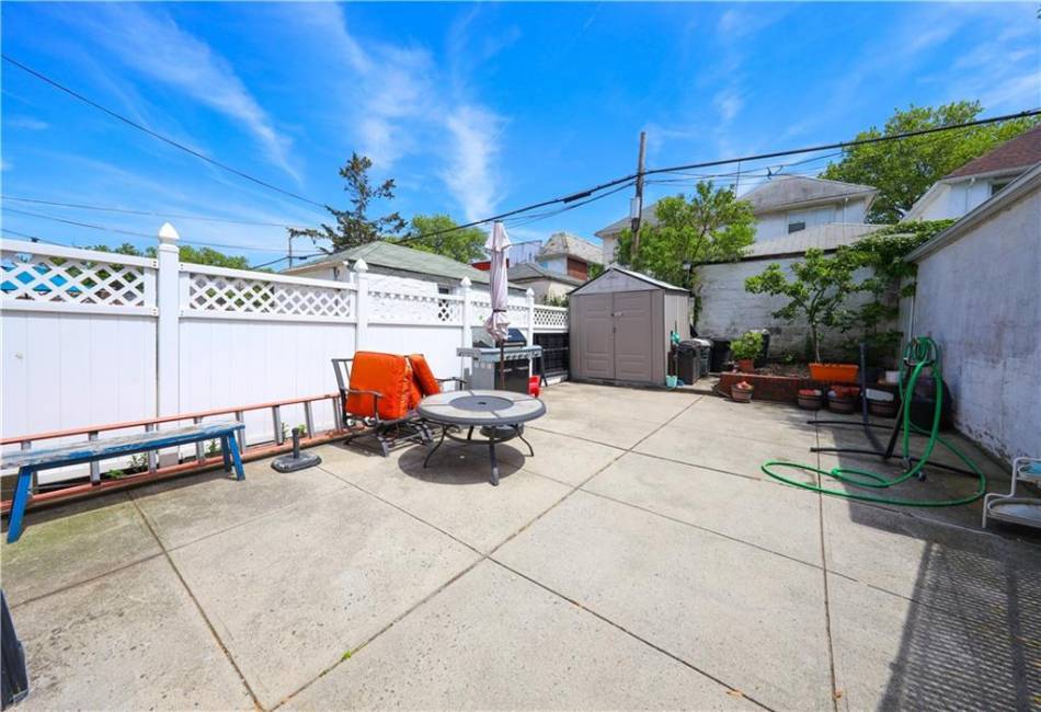 2039 Batchelder Street, Brooklyn, New York 11229, 3 Bedrooms Bedrooms, ,2 BathroomsBathrooms,Residential,For Sale,Batchelder,492652
