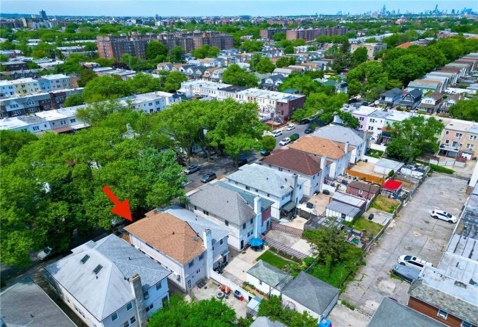 2039 Batchelder Street, Brooklyn, New York 11229, 3 Bedrooms Bedrooms, ,2 BathroomsBathrooms,Residential,For Sale,Batchelder,492652