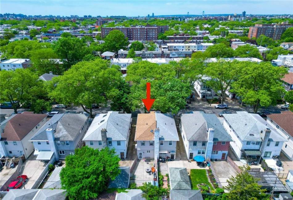 2039 Batchelder Street, Brooklyn, New York 11229, 3 Bedrooms Bedrooms, ,2 BathroomsBathrooms,Residential,For Sale,Batchelder,492652