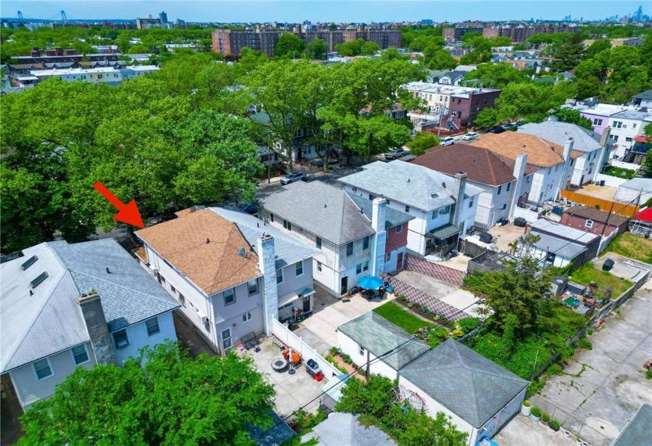 2039 Batchelder Street, Brooklyn, New York 11229, 3 Bedrooms Bedrooms, ,2 BathroomsBathrooms,Residential,For Sale,Batchelder,492652