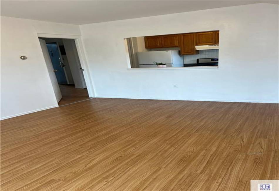 4665 Bedford Avenue, Brooklyn, New York 11235, 1 Bedroom Bedrooms, ,1 BathroomBathrooms,Residential,For Sale,Bedford,492653