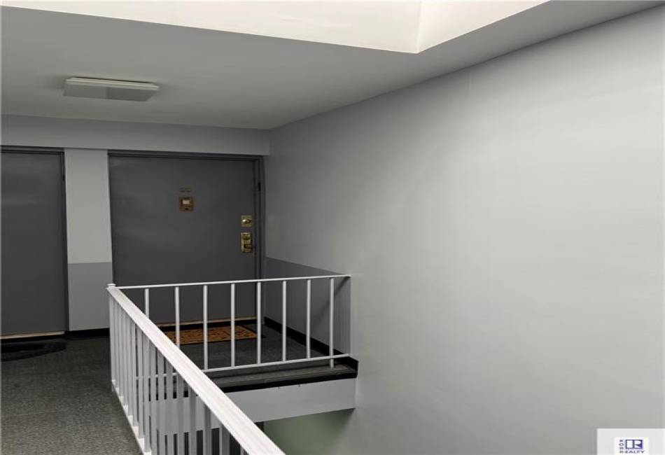 4665 Bedford Avenue, Brooklyn, New York 11235, 1 Bedroom Bedrooms, ,1 BathroomBathrooms,Residential,For Sale,Bedford,492653