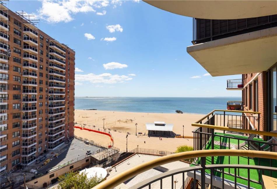 3111 Ocean Parkway, Brooklyn, New York 11235, ,1 BathroomBathrooms,Residential,For Sale,Ocean,492654