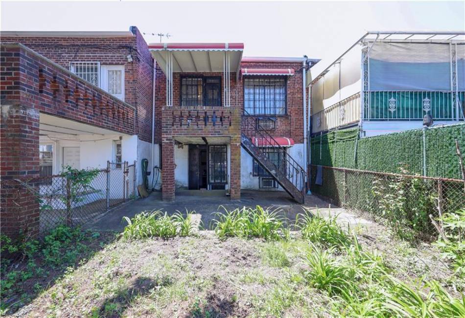 2327 16th Street, Brooklyn, New York 11229, ,2 BathroomsBathrooms,Residential,For Sale,16th,492662