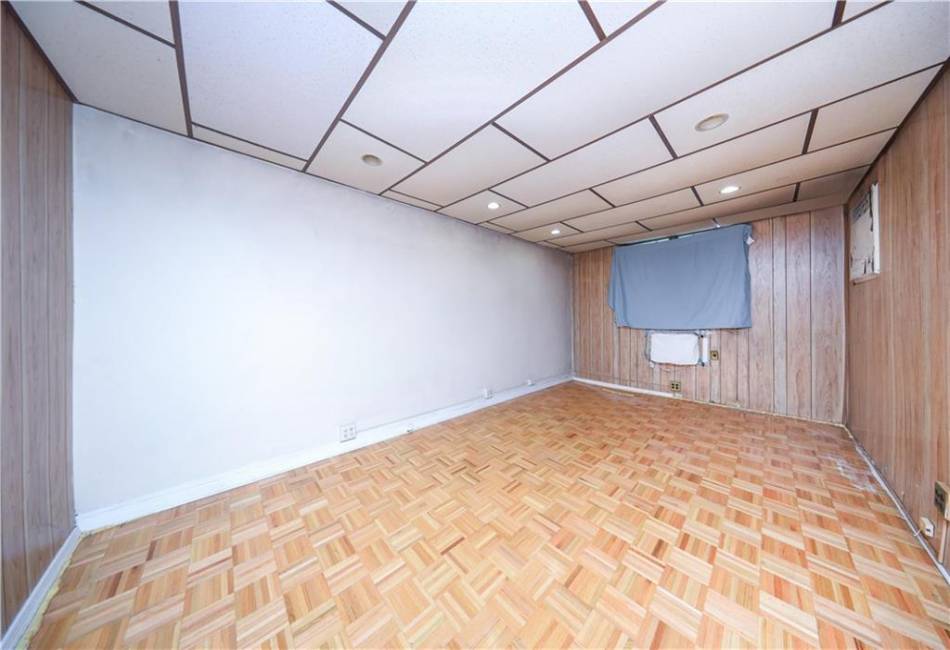 2327 16th Street, Brooklyn, New York 11229, ,2 BathroomsBathrooms,Residential,For Sale,16th,492662