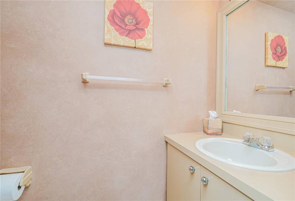 12 Seagate Court, Staten Island, New York 10305, 2 Bedrooms Bedrooms, ,3 BathroomsBathrooms,Residential,For Sale,Seagate,492663