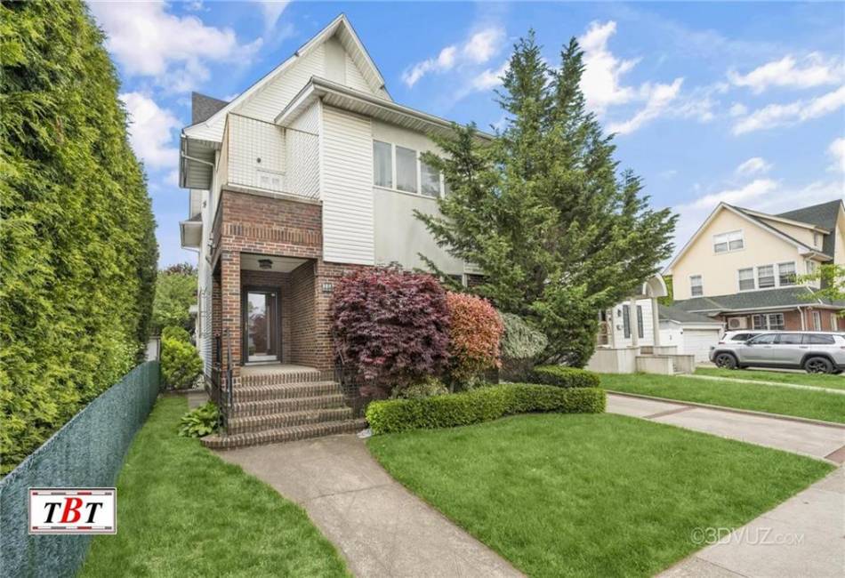 3107 Bedford Avenue, Brooklyn, New York 11210, 7 Bedrooms Bedrooms, ,5 BathroomsBathrooms,Residential,For Sale,Bedford Avenue,492632