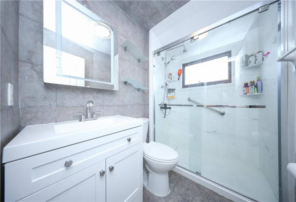 345 Colon Avenue, Staten Island, New York 10308, 3 Bedrooms Bedrooms, ,2 BathroomsBathrooms,Residential,For Sale,Colon,492638