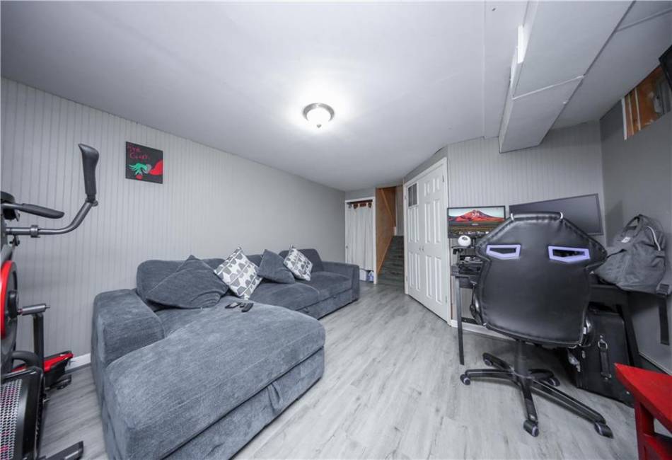 345 Colon Avenue, Staten Island, New York 10308, 3 Bedrooms Bedrooms, ,2 BathroomsBathrooms,Residential,For Sale,Colon,492638