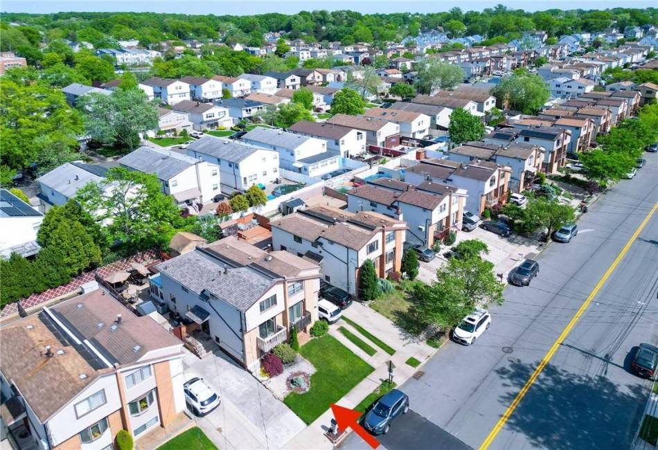 345 Colon Avenue, Staten Island, New York 10308, 3 Bedrooms Bedrooms, ,2 BathroomsBathrooms,Residential,For Sale,Colon,492638