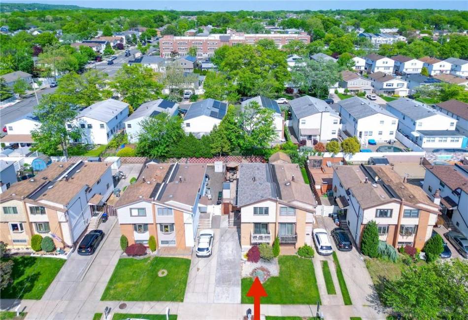 345 Colon Avenue, Staten Island, New York 10308, 3 Bedrooms Bedrooms, ,2 BathroomsBathrooms,Residential,For Sale,Colon,492638