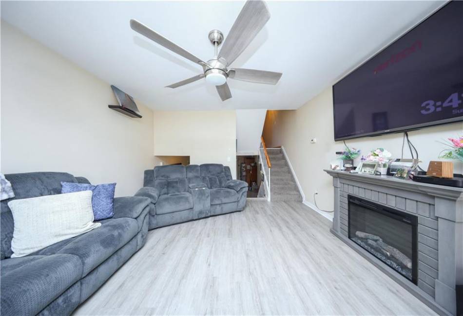 345 Colon Avenue, Staten Island, New York 10308, 3 Bedrooms Bedrooms, ,2 BathroomsBathrooms,Residential,For Sale,Colon,492638