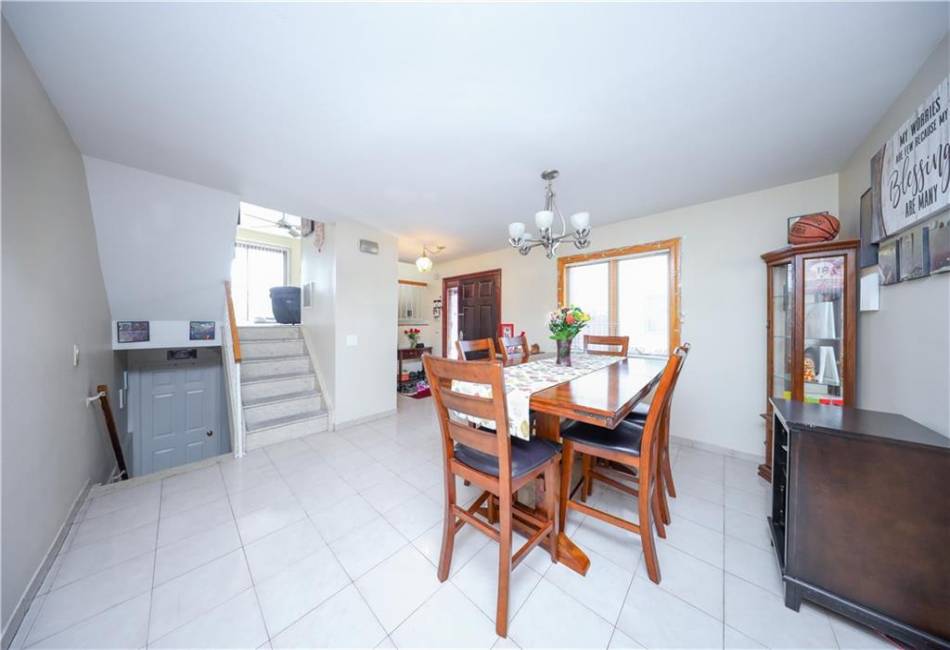 345 Colon Avenue, Staten Island, New York 10308, 3 Bedrooms Bedrooms, ,2 BathroomsBathrooms,Residential,For Sale,Colon,492638