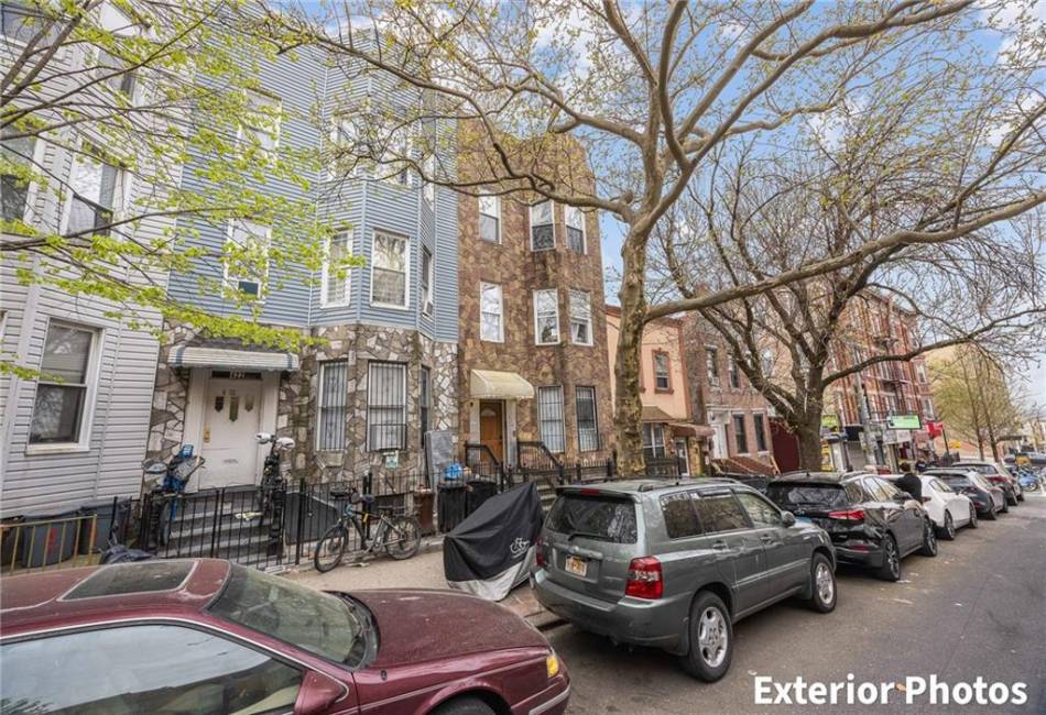 418 45th Street, Brooklyn, New York 11220, 8 Bedrooms Bedrooms, ,Residential,For Sale,45th,492649