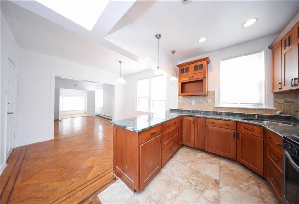 206 Marine Avenue, Brooklyn, New York 11209, 5 Bedrooms Bedrooms, ,2 BathroomsBathrooms,Residential,For Sale,Marine,492672