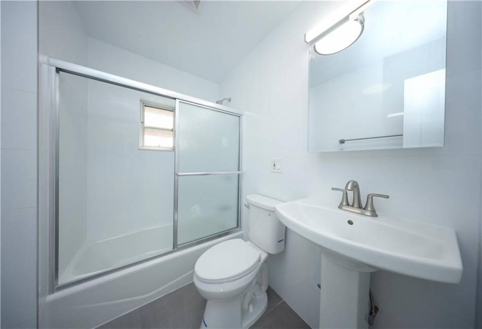 206 Marine Avenue, Brooklyn, New York 11209, 5 Bedrooms Bedrooms, ,2 BathroomsBathrooms,Residential,For Sale,Marine,492672