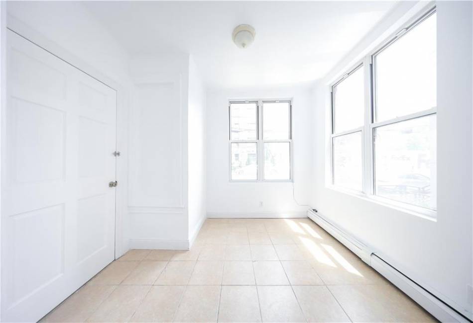 206 Marine Avenue, Brooklyn, New York 11209, 5 Bedrooms Bedrooms, ,2 BathroomsBathrooms,Residential,For Sale,Marine,492672