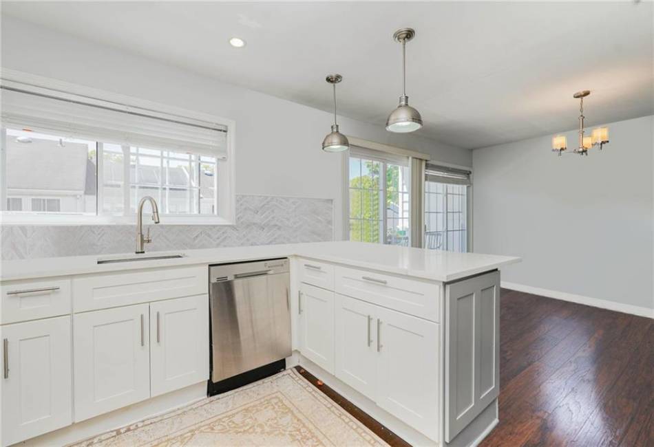 40 Kyle Court, Staten Island, New York 10312, 4 Bedrooms Bedrooms, ,3 BathroomsBathrooms,Residential,For Sale,Kyle,492676
