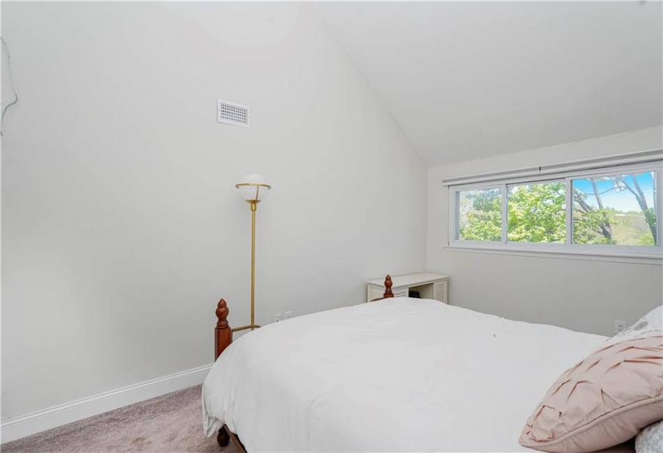 40 Kyle Court, Staten Island, New York 10312, 4 Bedrooms Bedrooms, ,3 BathroomsBathrooms,Residential,For Sale,Kyle,492676