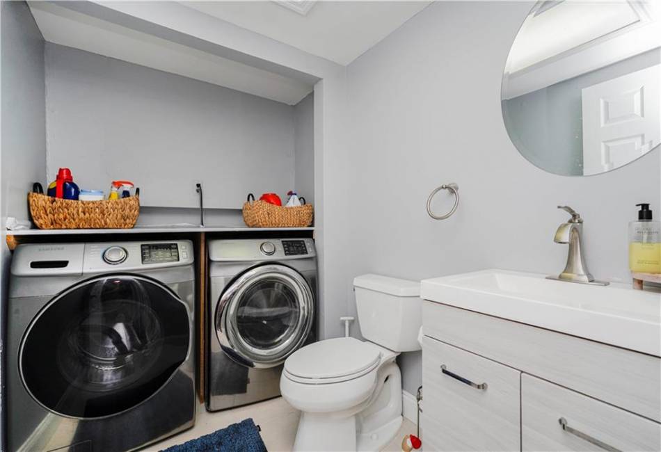 40 Kyle Court, Staten Island, New York 10312, 4 Bedrooms Bedrooms, ,3 BathroomsBathrooms,Residential,For Sale,Kyle,492676
