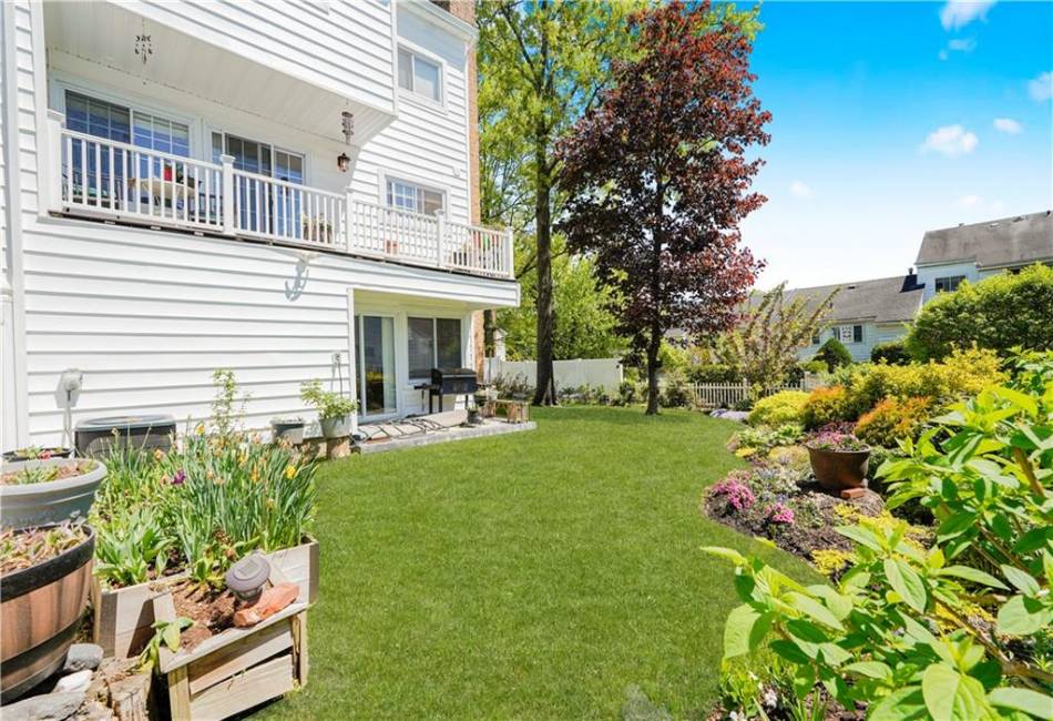 40 Kyle Court, Staten Island, New York 10312, 4 Bedrooms Bedrooms, ,3 BathroomsBathrooms,Residential,For Sale,Kyle,492676