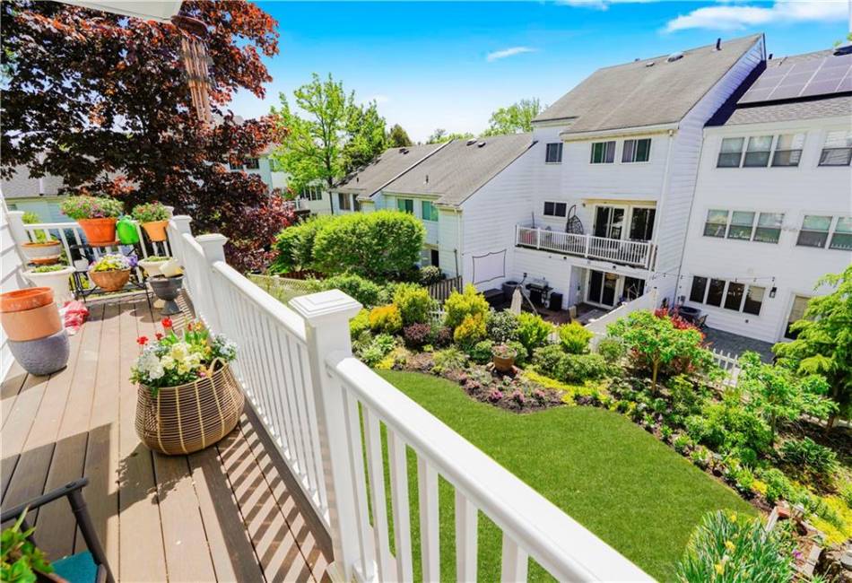 40 Kyle Court, Staten Island, New York 10312, 4 Bedrooms Bedrooms, ,3 BathroomsBathrooms,Residential,For Sale,Kyle,492676