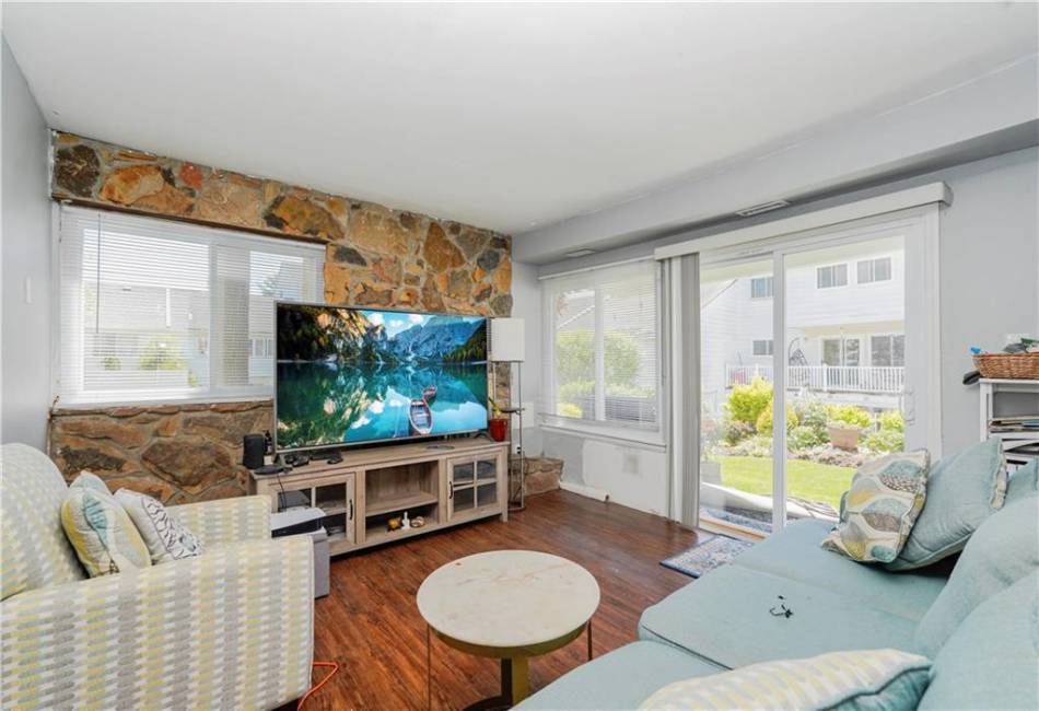 40 Kyle Court, Staten Island, New York 10312, 4 Bedrooms Bedrooms, ,3 BathroomsBathrooms,Residential,For Sale,Kyle,492676