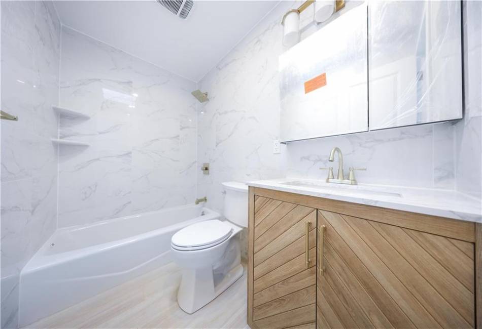 1238 77th Street, Brooklyn, New York 11228, 2 Bedrooms Bedrooms, ,3 BathroomsBathrooms,Residential,For Sale,77th,492677