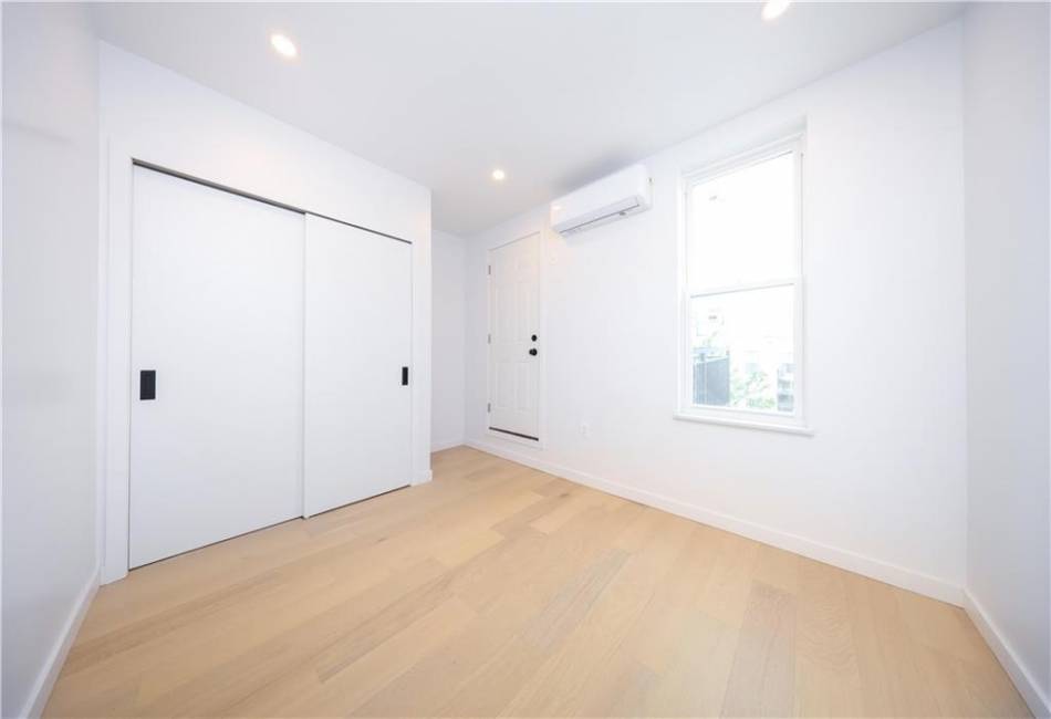 1238 77th Street, Brooklyn, New York 11228, 2 Bedrooms Bedrooms, ,3 BathroomsBathrooms,Residential,For Sale,77th,492677