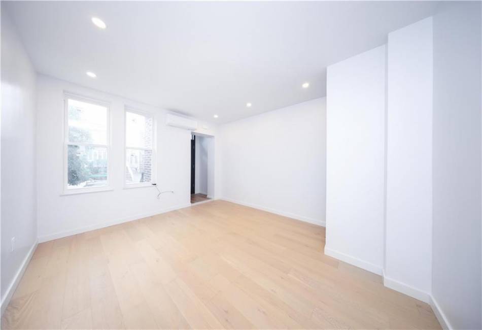 1238 77th Street, Brooklyn, New York 11228, 2 Bedrooms Bedrooms, ,3 BathroomsBathrooms,Residential,For Sale,77th,492677