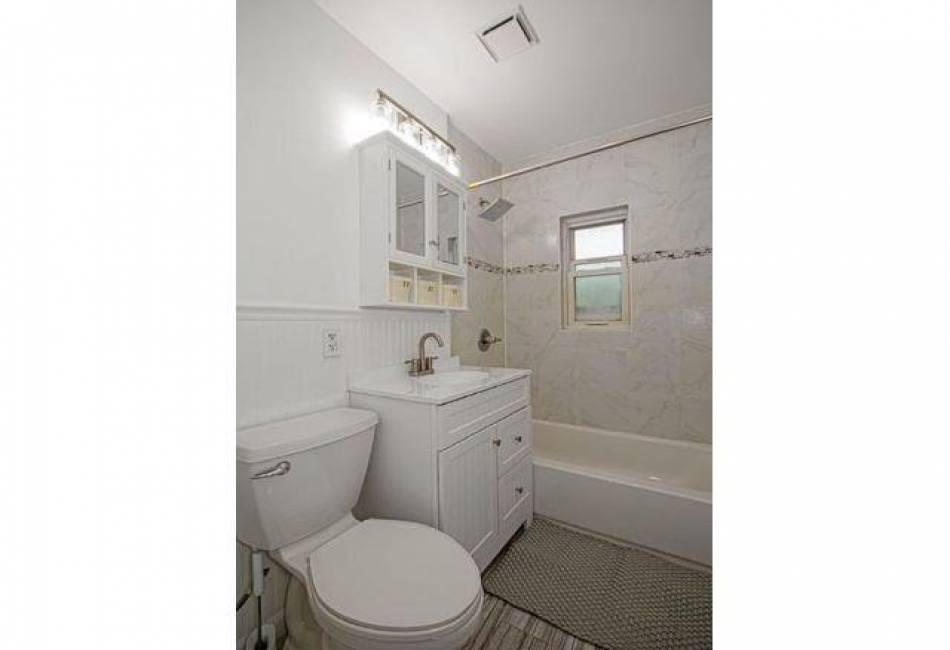 1435 80th Street, Brooklyn, New York 11236, 5 Bedrooms Bedrooms, ,4 BathroomsBathrooms,Residential,For Sale,80th,492678