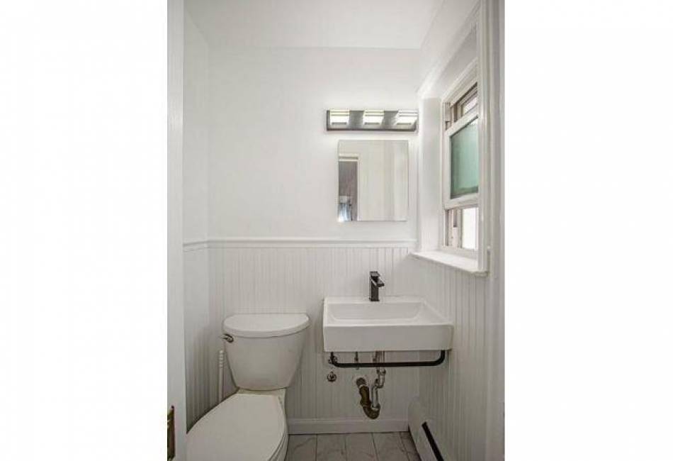 1435 80th Street, Brooklyn, New York 11236, 5 Bedrooms Bedrooms, ,4 BathroomsBathrooms,Residential,For Sale,80th,492678