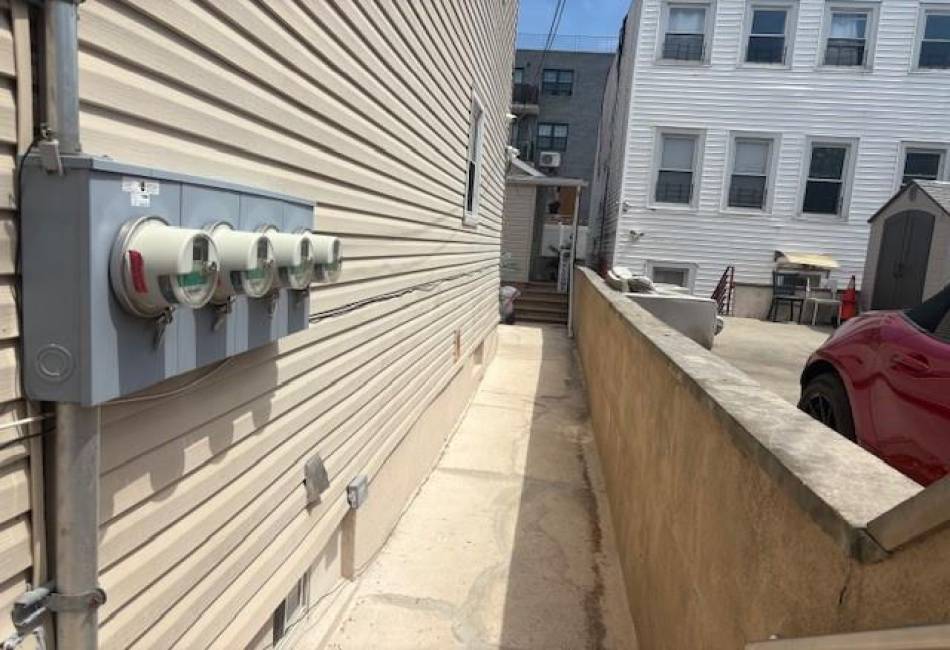 2349 12th Street, Brooklyn, New York 11223, 7 Bedrooms Bedrooms, ,Residential,For Sale,12th,492679