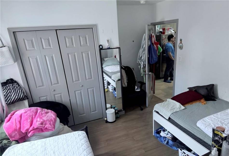 2349 12th Street, Brooklyn, New York 11223, 7 Bedrooms Bedrooms, ,Residential,For Sale,12th,492679