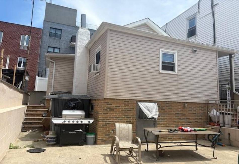 2349 12th Street, Brooklyn, New York 11223, 7 Bedrooms Bedrooms, ,Residential,For Sale,12th,492679
