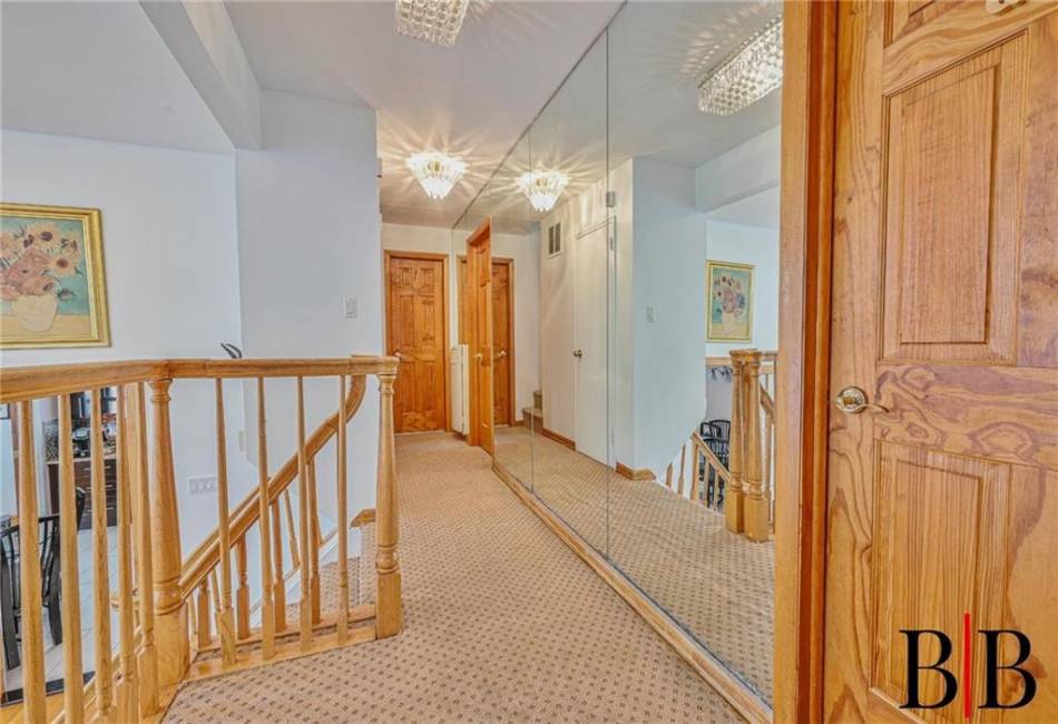 80 Whitman Drive, Brooklyn, New York 11234, 3 Bedrooms Bedrooms, ,3 BathroomsBathrooms,Residential,For Sale,Whitman,492634