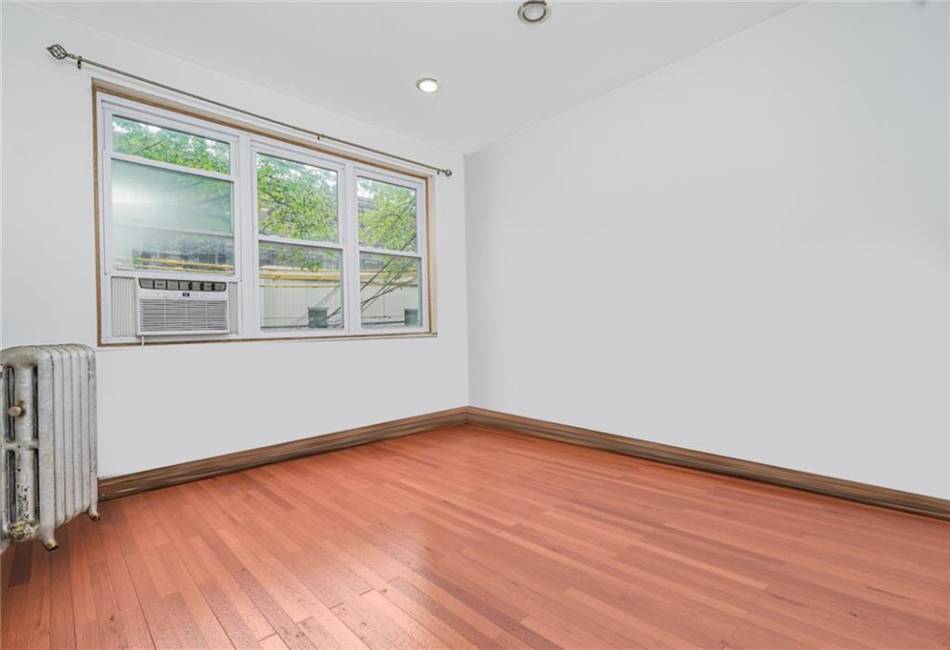 1519 71st Street, Brooklyn, New York 11228, 7 Bedrooms Bedrooms, ,5 BathroomsBathrooms,Residential,For Sale,71st,492637