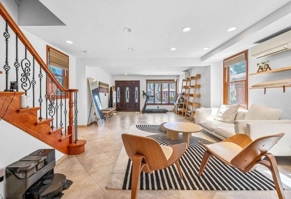 1440 81st Street, Brooklyn, New York 11228, 3 Bedrooms Bedrooms, ,2 BathroomsBathrooms,Residential,For Sale,81st,492664