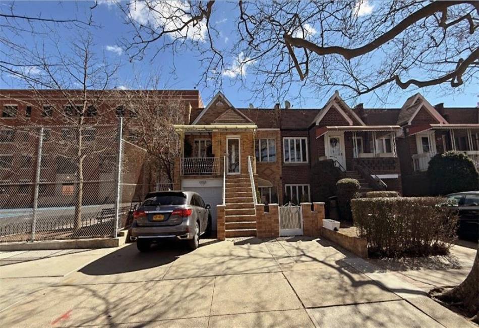 8729 14th Avenue, Brooklyn, New York 11228, 3 Bedrooms Bedrooms, ,2 BathroomsBathrooms,Residential,For Sale,14th,492688